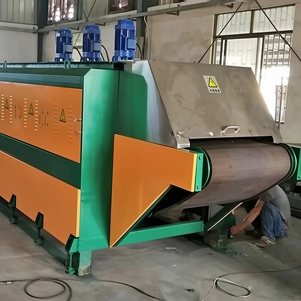 Mesh belt tempering furnace